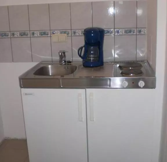 پانسیون Privatzimmer Familie Wagner