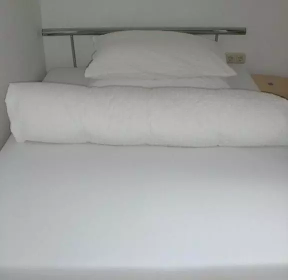 پانسیون Privatzimmer Familie Wagner