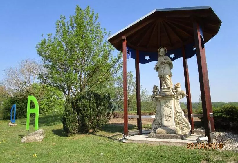 پانسیون Privatzimmer Familie Wagner