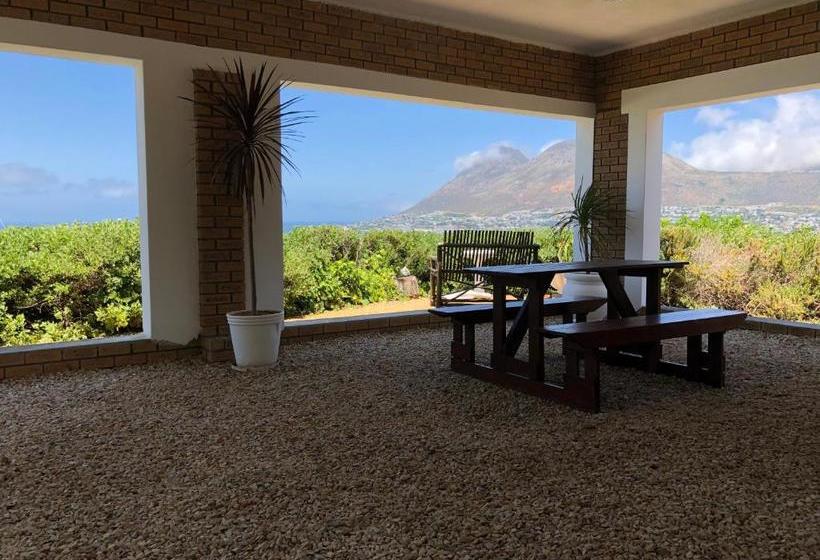 بنسيون Simonsview