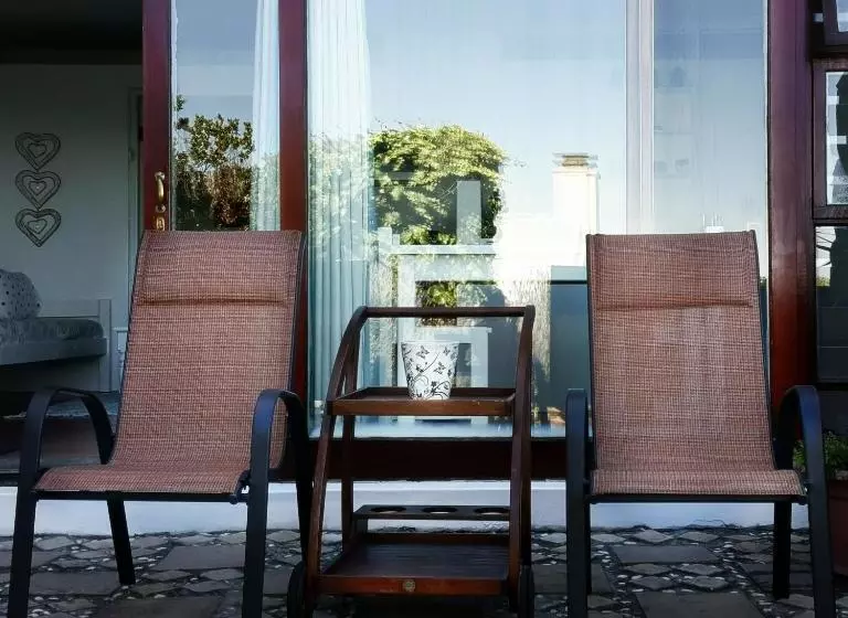 پانسیون Simonsview