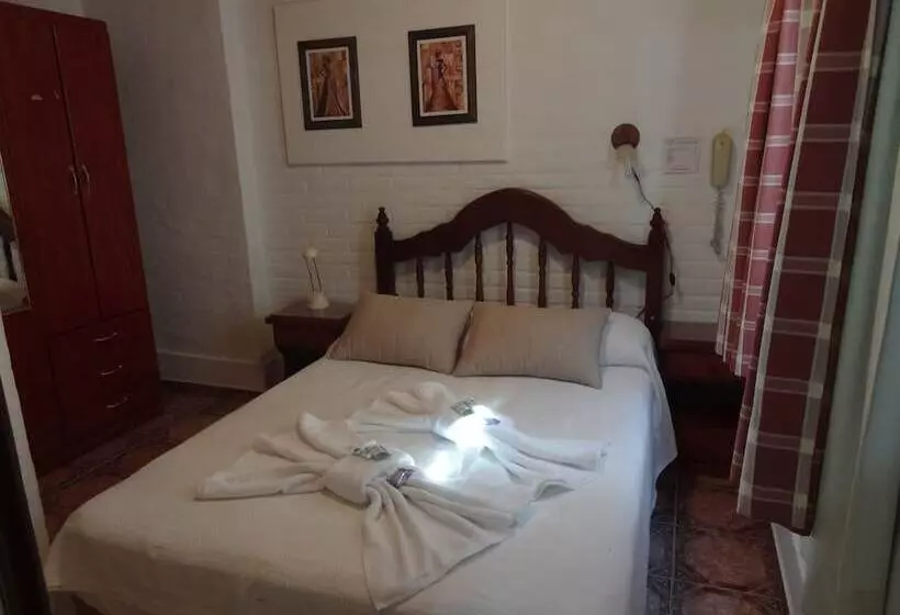 Retkeilymaja Hostería Lida