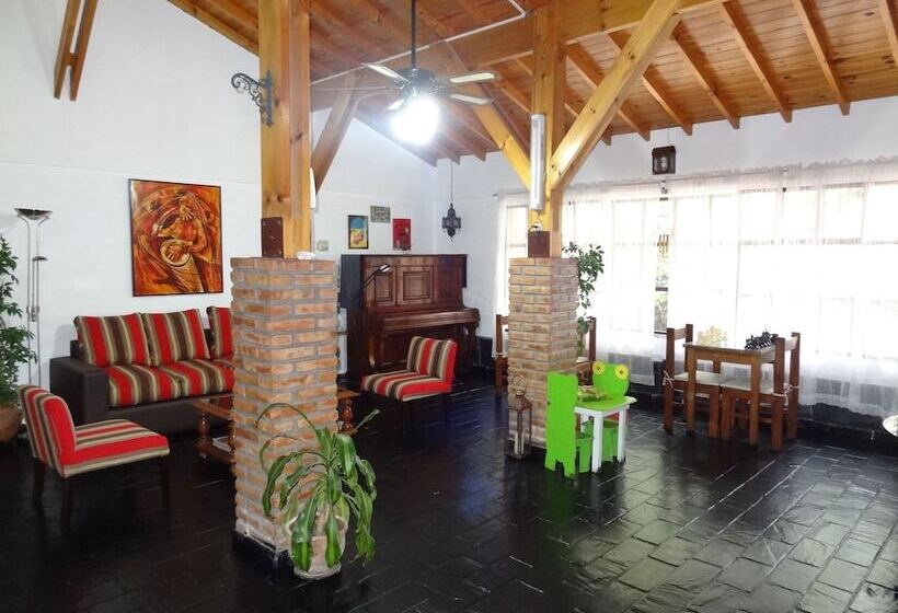 فندق صغير Hostería Lida