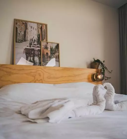 Albergue Restaurant Sam