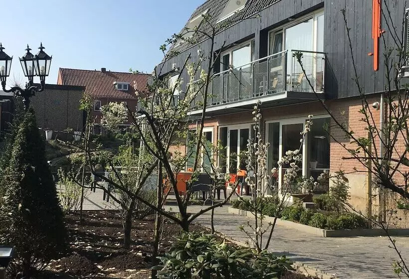 Retkeilymaja Villavelo Twente