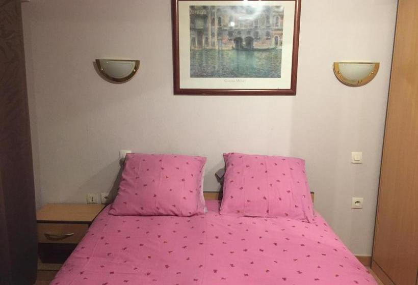 Appart Hôtel Villa Antibes