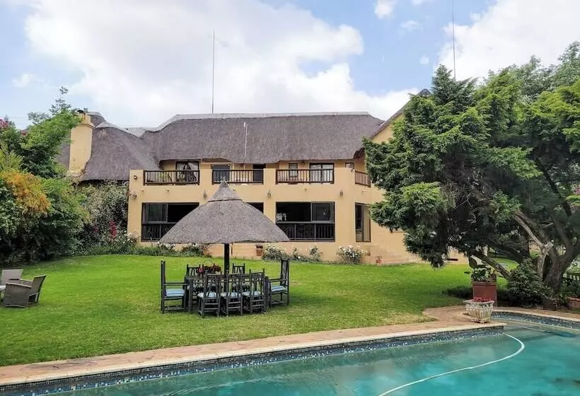 Aamiaismajoitus (B&B) Blue Hills Lodge