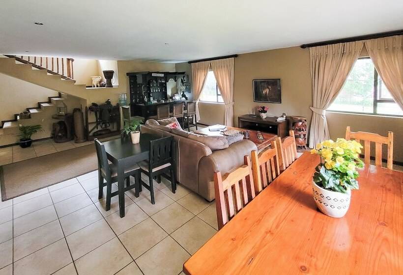 Bed & Breakfast Blue Hills Lodge