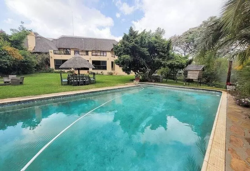 Aamiaismajoitus (B&B) Blue Hills Lodge