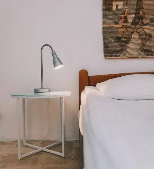 óbester Panzió