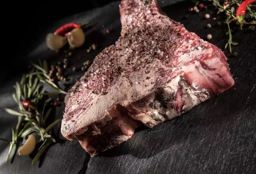 Corvin Pension And Restaurant