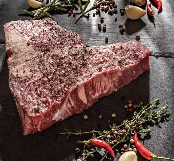 Corvin Pension And Restaurant