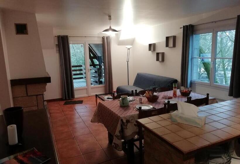 펜션 Chambres D'hôtes Edoniaa