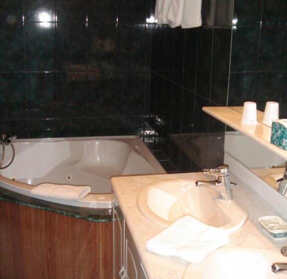 펜션 Chambres D'hôtes Edoniaa