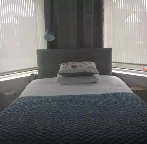 Majatalo Dunsandles Guesthouse