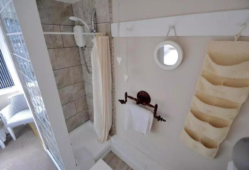 Majatalo Dunsandles Guesthouse