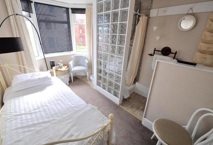 پانسیون Dunsandles Guesthouse