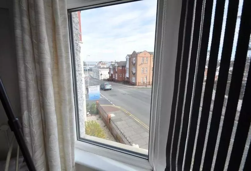 Majatalo Dunsandles Guesthouse