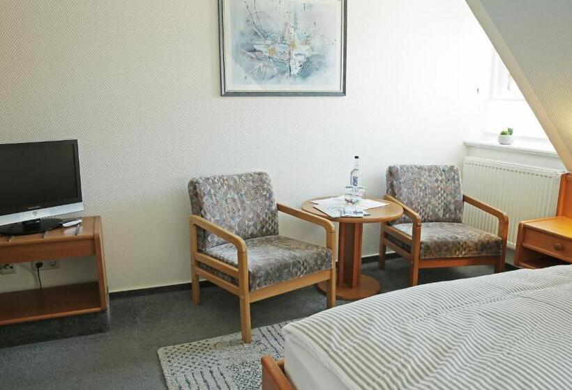 펜션 Gasthaus Knudsen