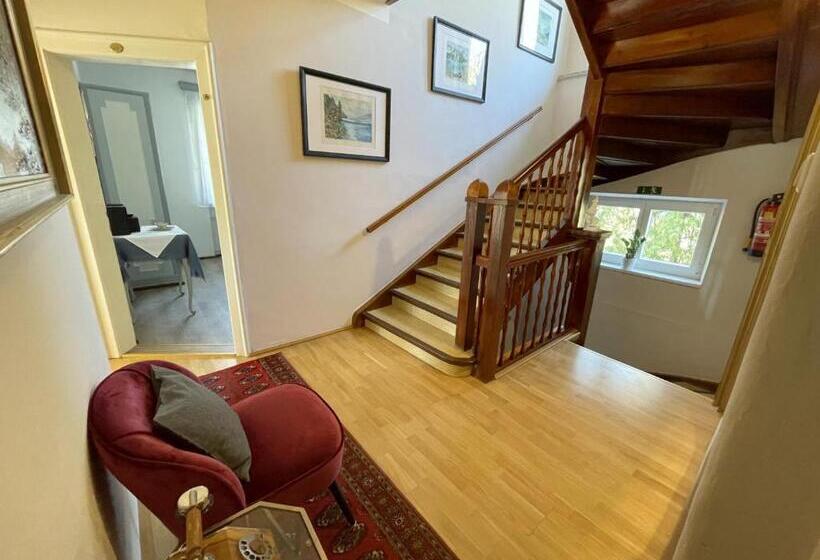 بنسيون Gästehaus Gertrude