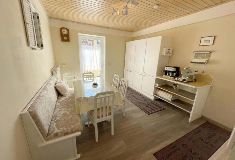 بنسيون Gästehaus Gertrude