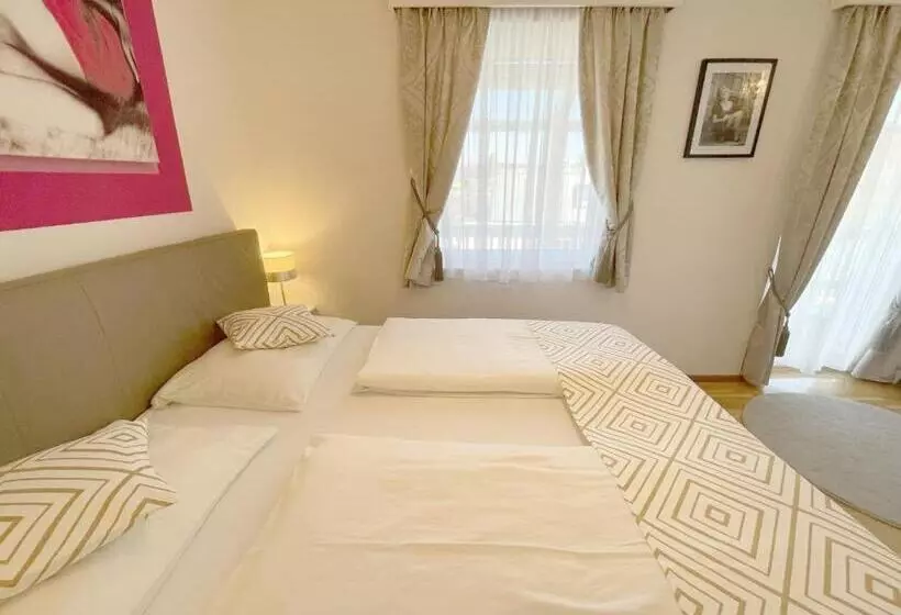 Majatalo Gästehaus Gertrude