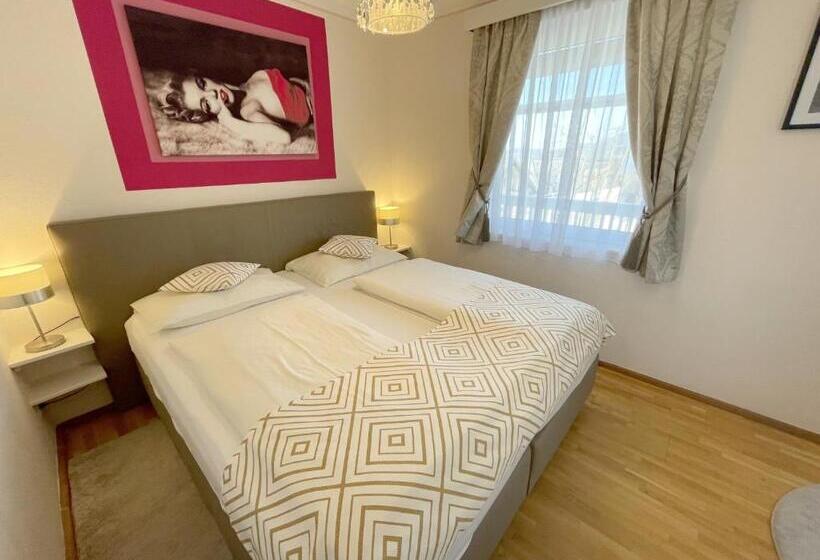 بنسيون Gästehaus Gertrude