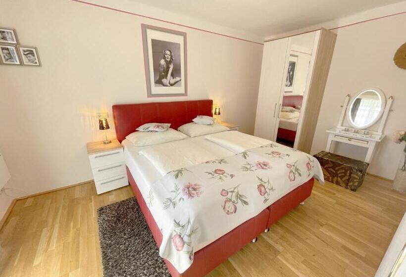 بنسيون Gästehaus Gertrude