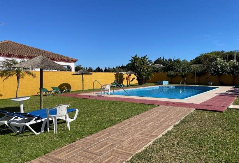 پانسیون Hostal Los Rosales