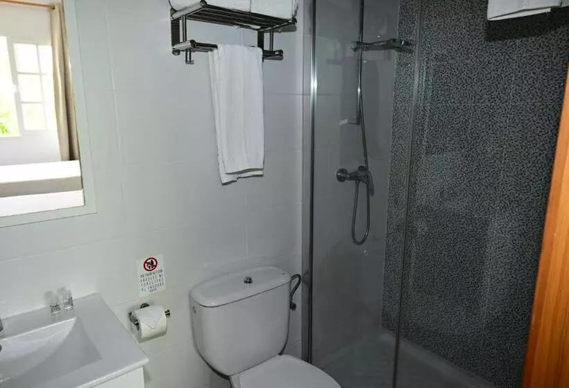 پانسیون Hostal Los Rosales