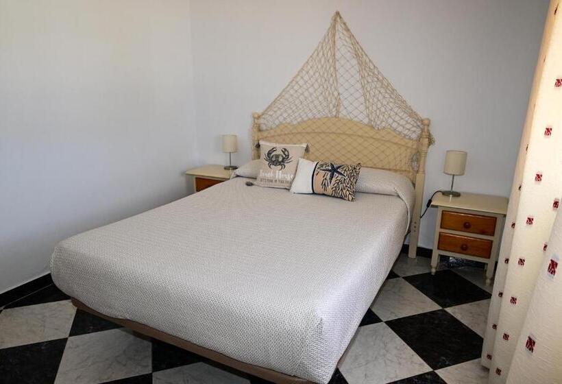 پانسیون Hostal Los Rosales