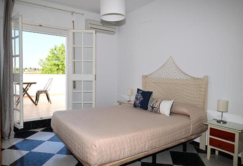 پانسیون Hostal Los Rosales