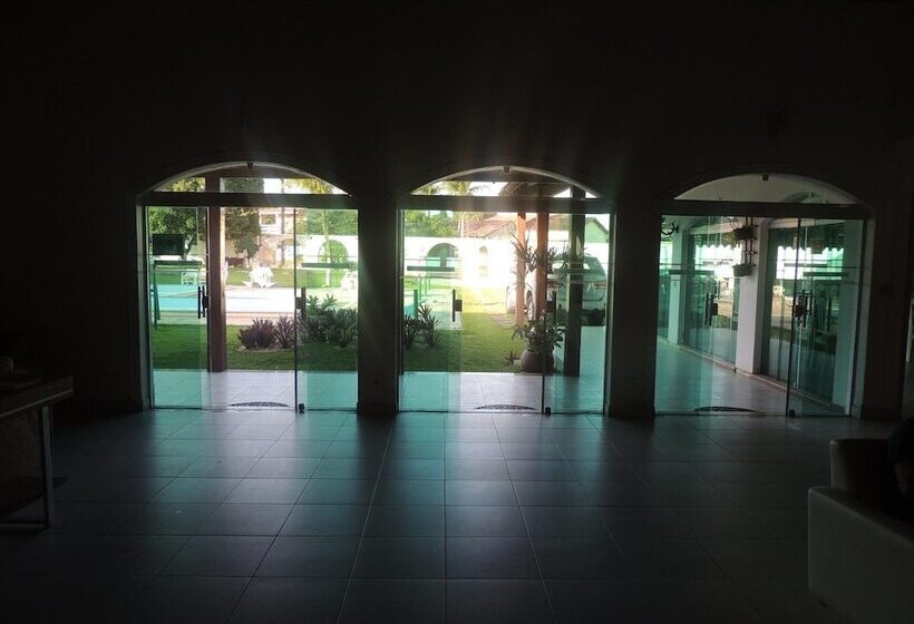 ペンション Pousada La Maison