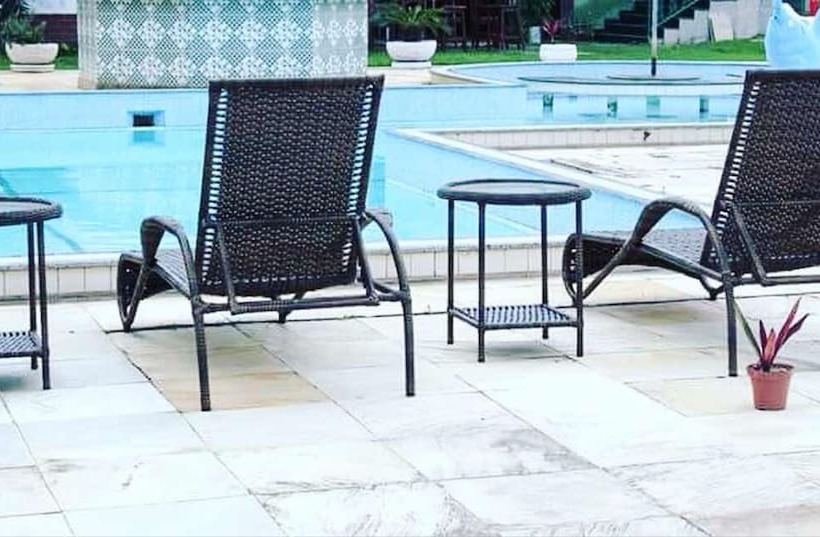 ペンション Pousada La Maison