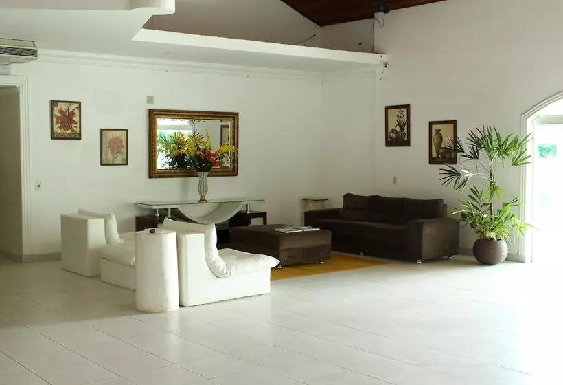 Majatalo Pousada La Maison