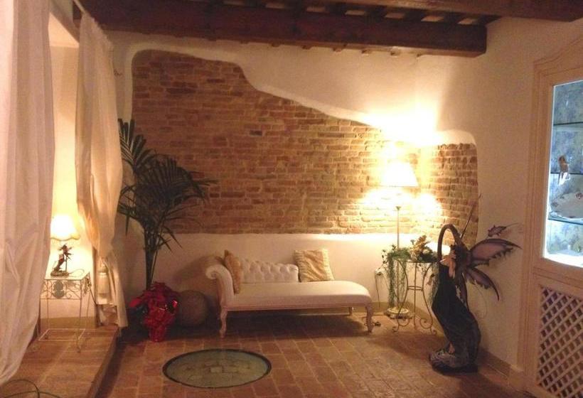 بنسيون Locanda Delle Fate