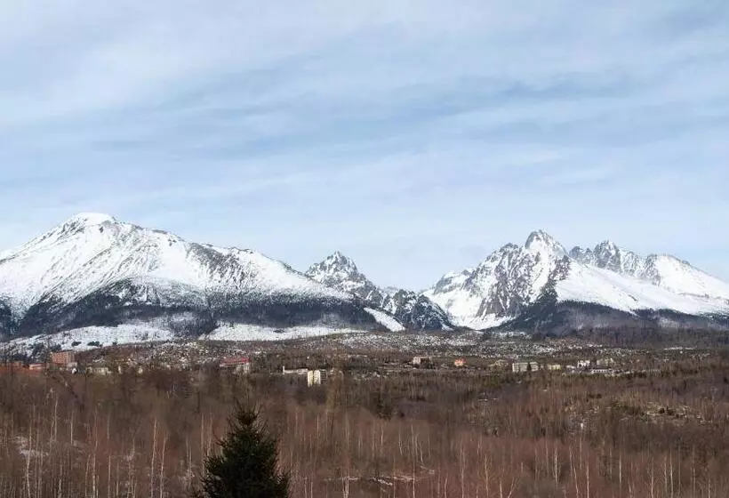 ペンション Penzión Chata Valaška