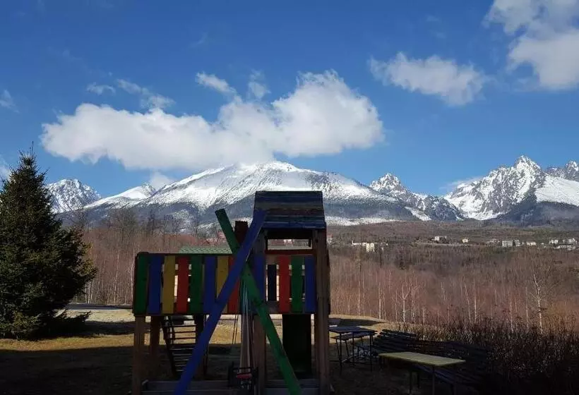 ペンション Penzión Chata Valaška