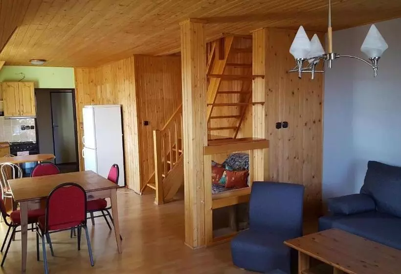 ペンション Penzión Chata Valaška