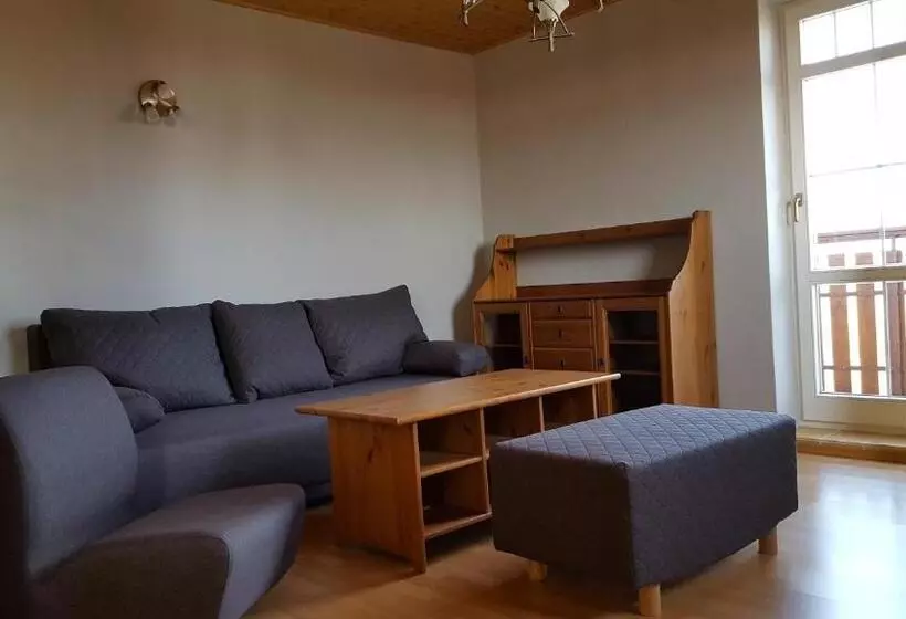 ペンション Penzión Chata Valaška