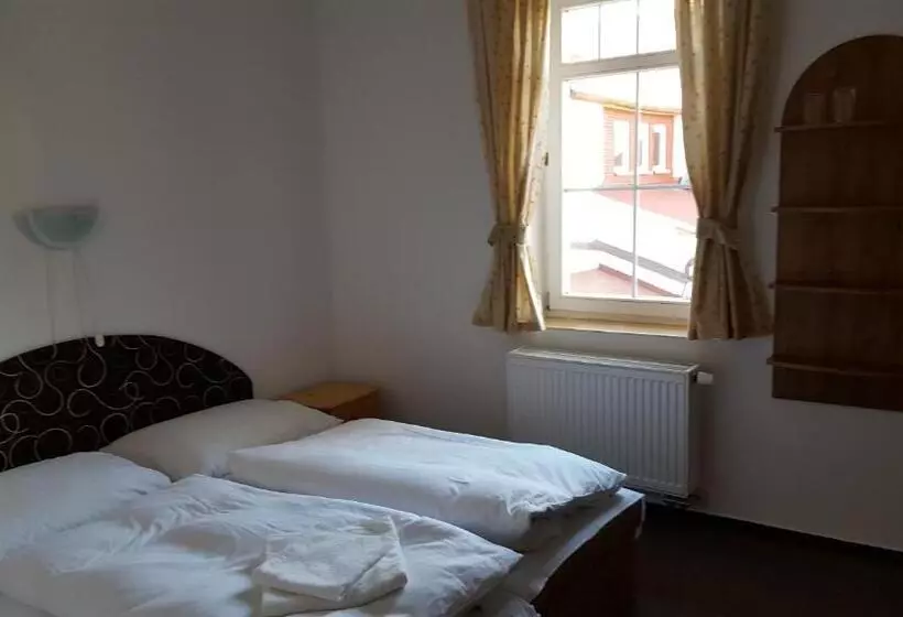 ペンション Penzión Chata Valaška