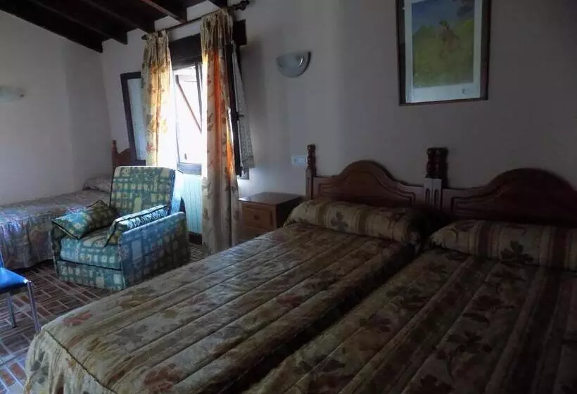 پانسیون Posada La Ceña