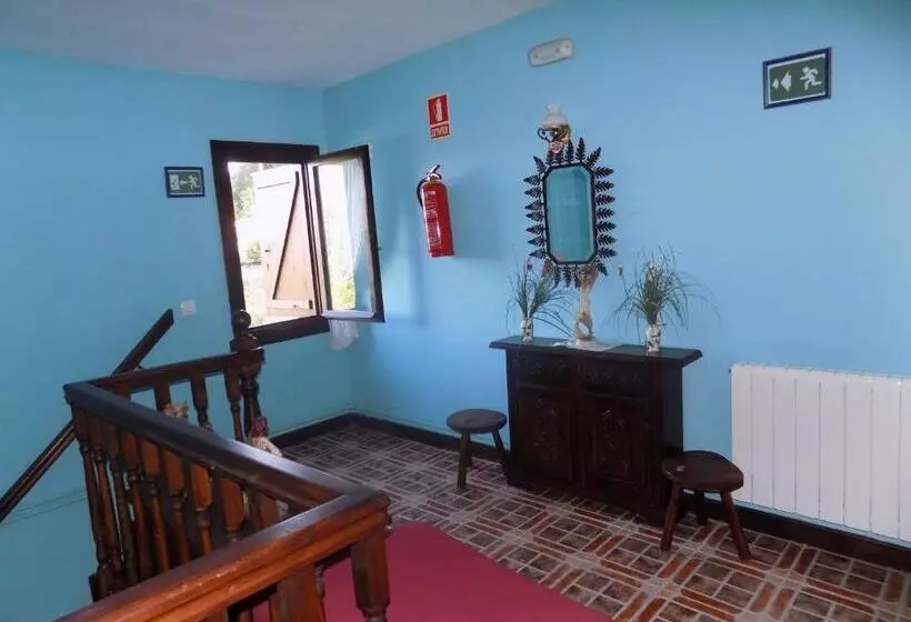 پانسیون Posada La Ceña