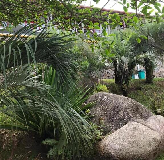 پانسیون Pousada Pedra Grande