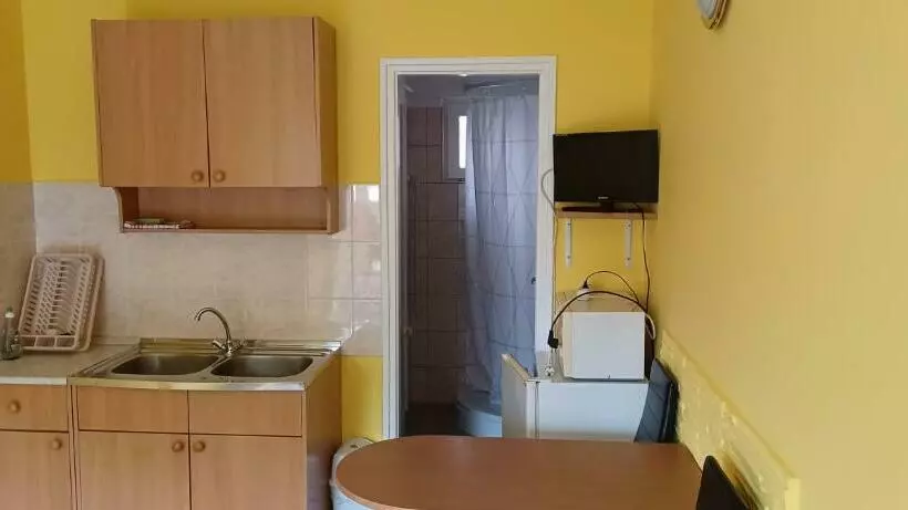پانسیون Tarr Tímea Apartmanok