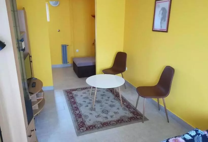 پانسیون Tarr Tímea Apartmanok