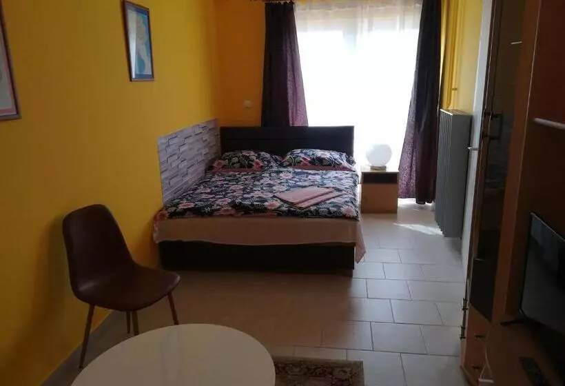پانسیون Tarr Tímea Apartmanok