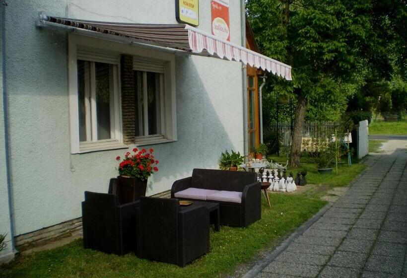 بنسيون Tarr Tímea Apartmanok