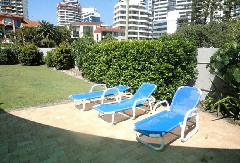 Queensleigh Holiday Apartments