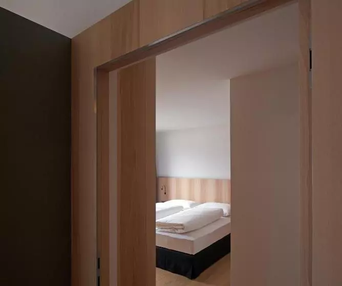 Residence Larciunei
